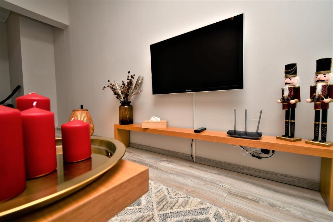Central Cozy Apartment Ioánnina Exteriör bild